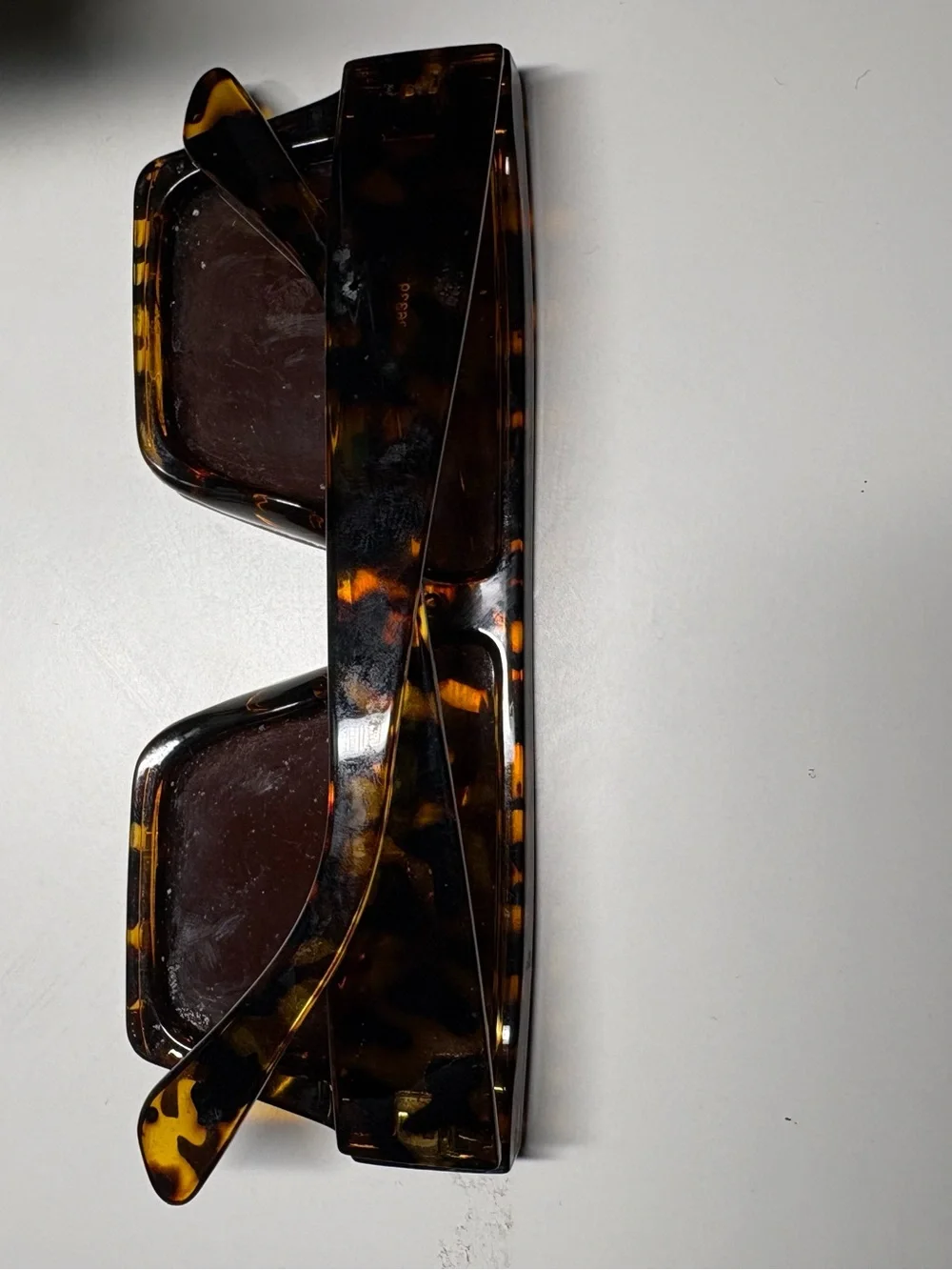 N/A classic tortoiseshell